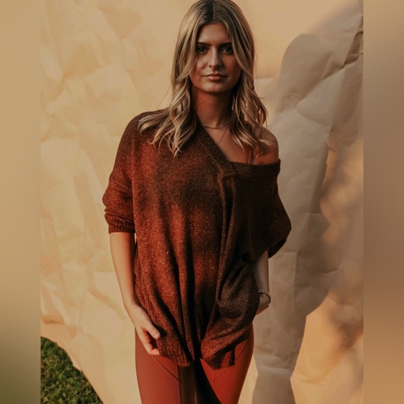 Show Me Your Mumu Ozzy Oversized sweater - Picture 6 of 16